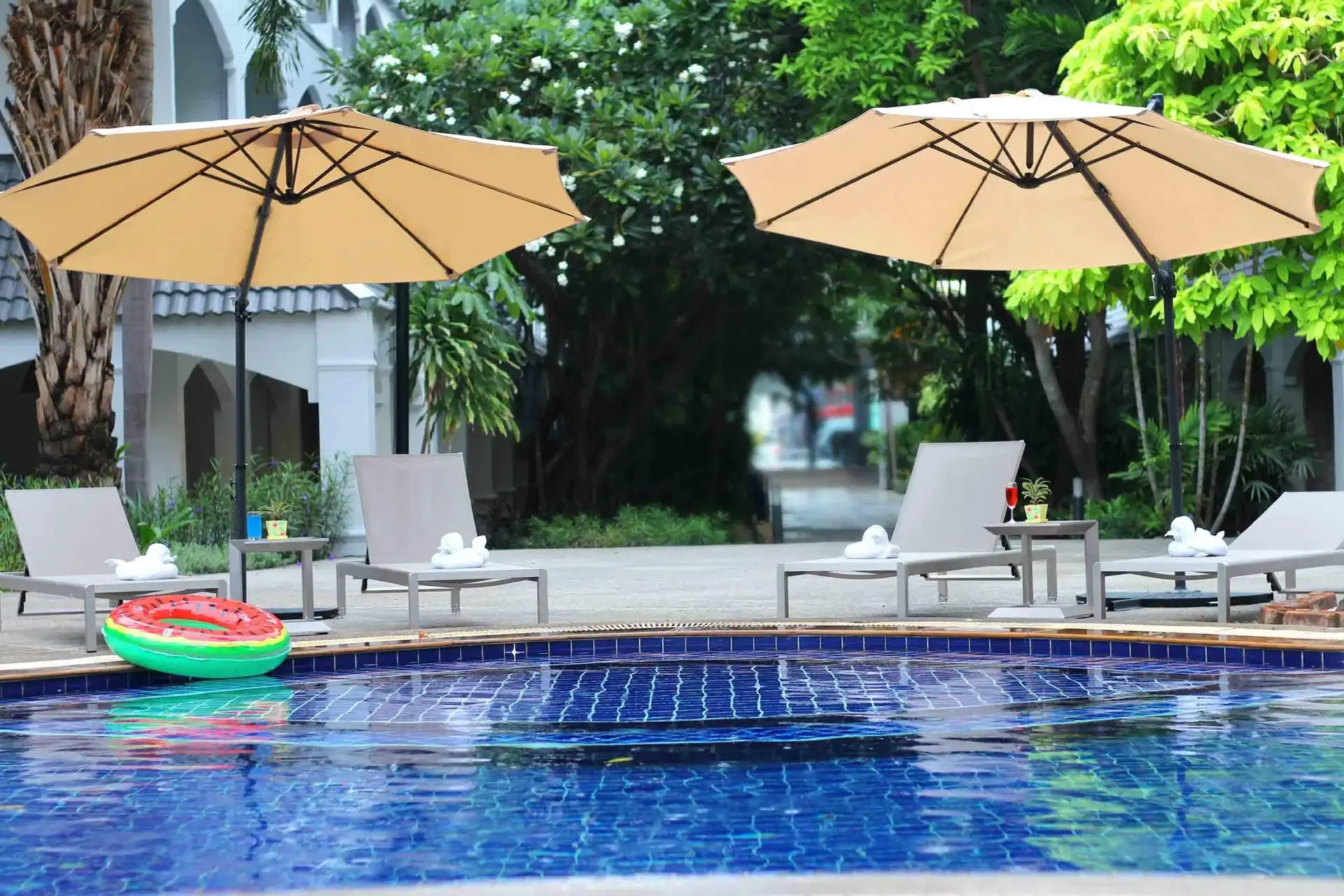 ภู บีช รีสอร์ต แอนด์ สปา