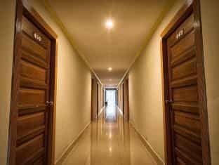 Satit Hotel