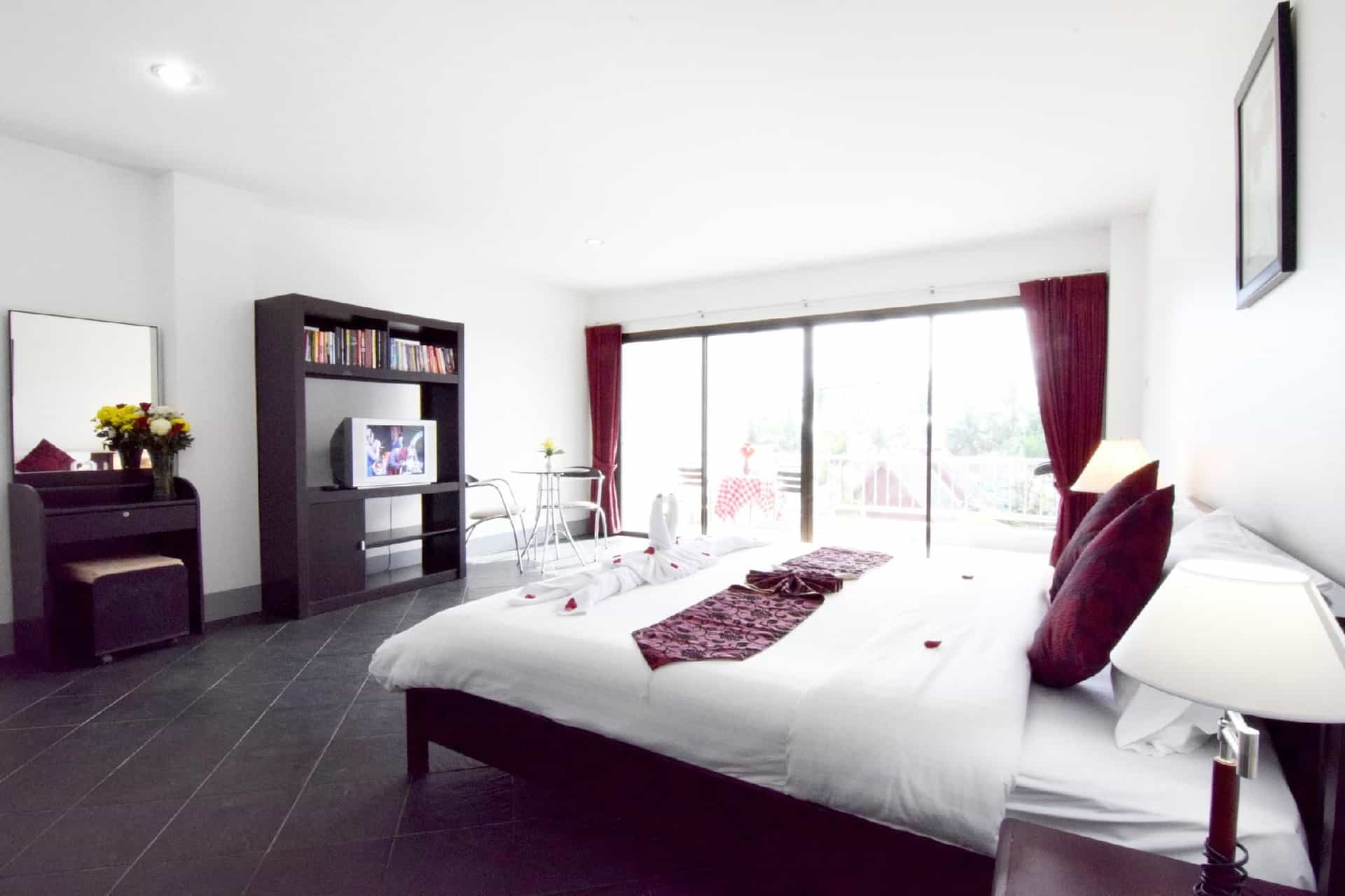Dengs Kamala GuestHouse