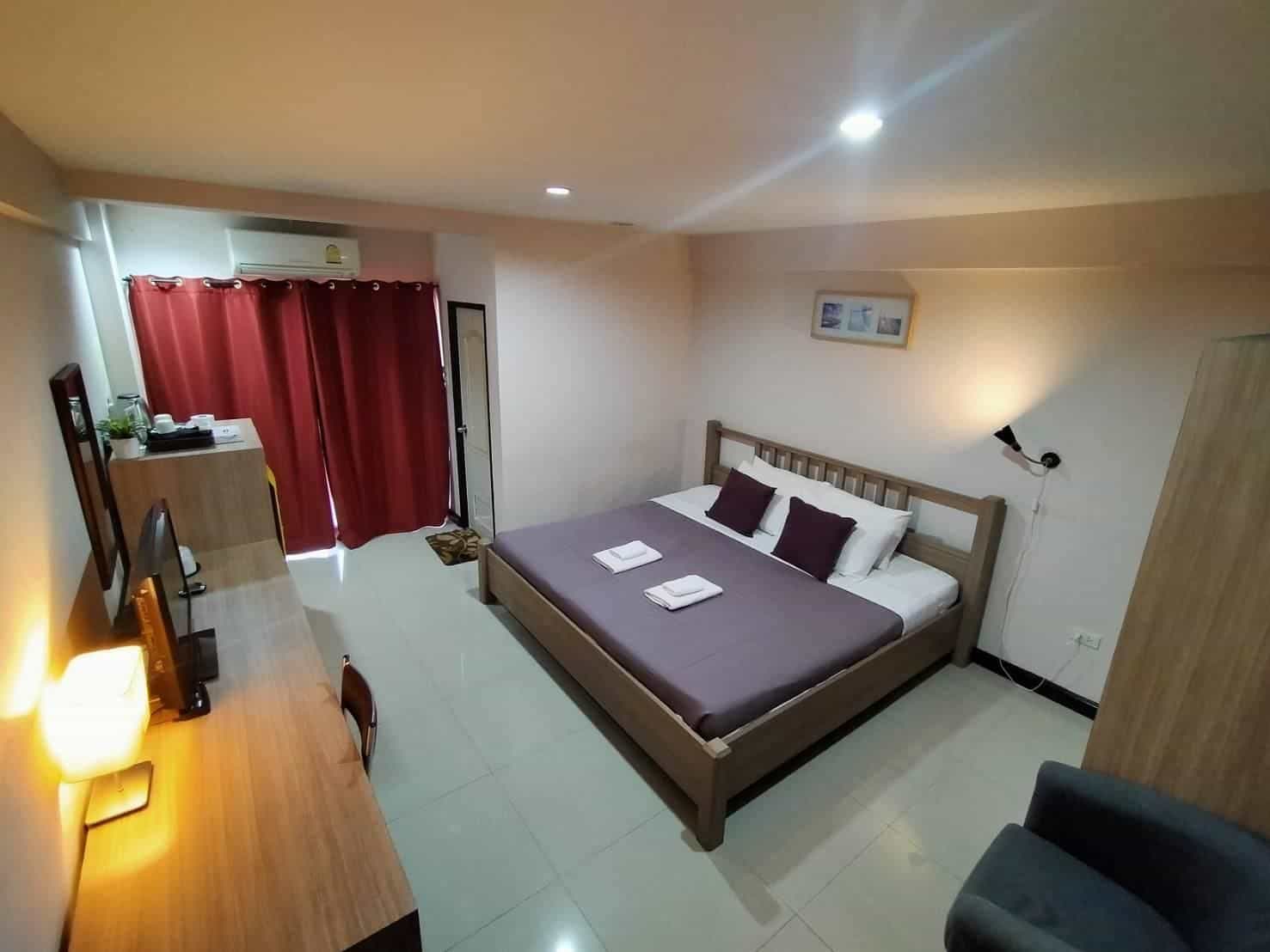 โรงแรมโฮม เพลซ ลพบุรี โรงแรมโฮม เพลซ ลพบุรี