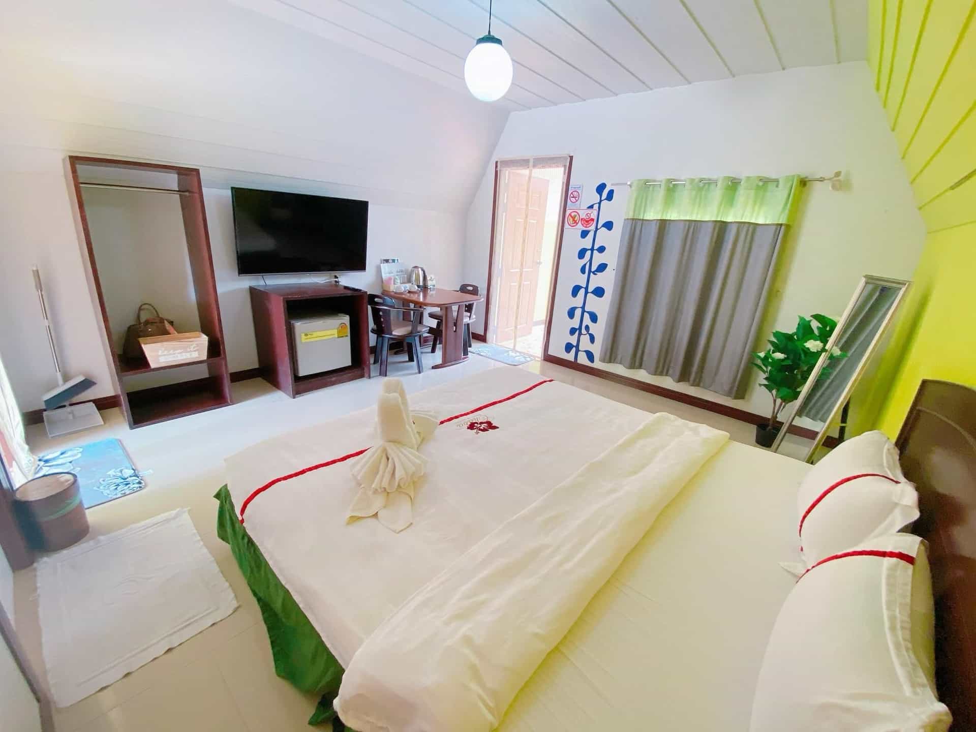 ชบา รีสอร์ท จันทบุรี ชบา รีสอร์ท จันทบุรี