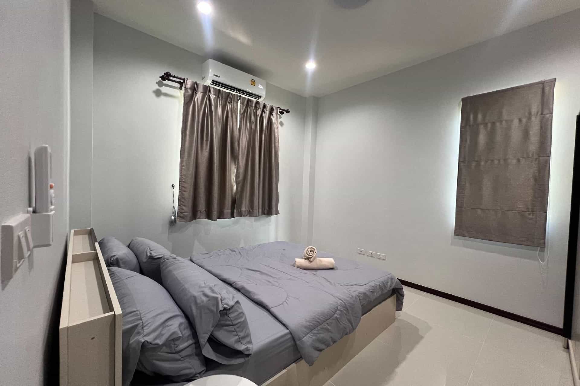 Poome House Poome House