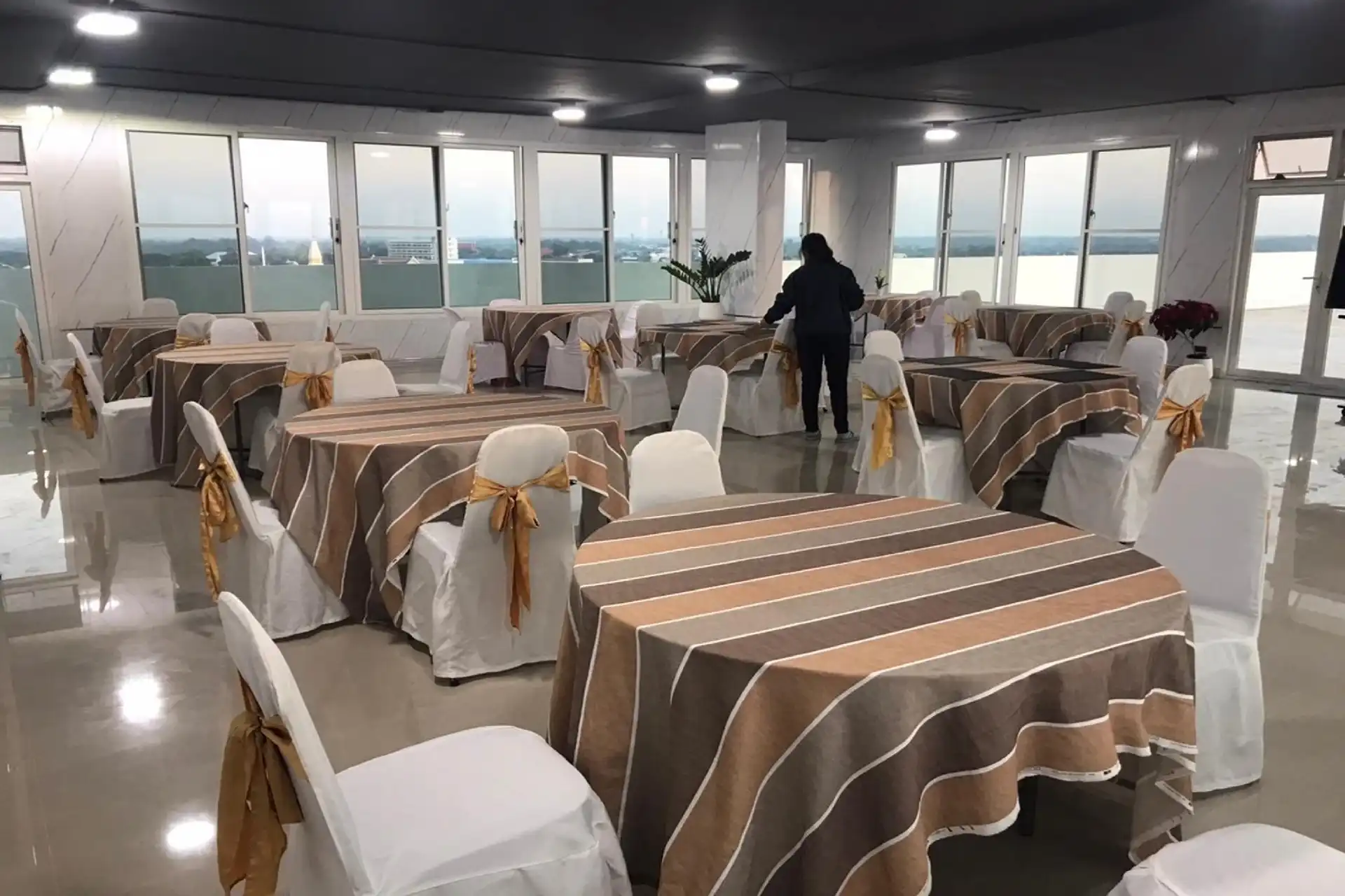 TJ 4711 Residence