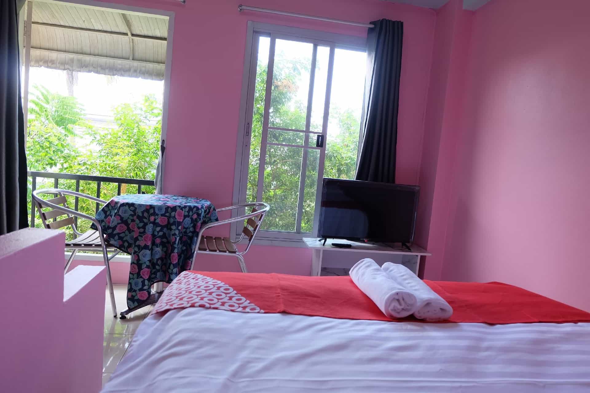 OYO 75429 101​ Place​ Navanakorn