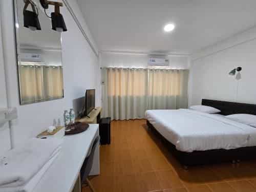โรงแรมรัตนศิริ โรงแรมรัตนศิริ