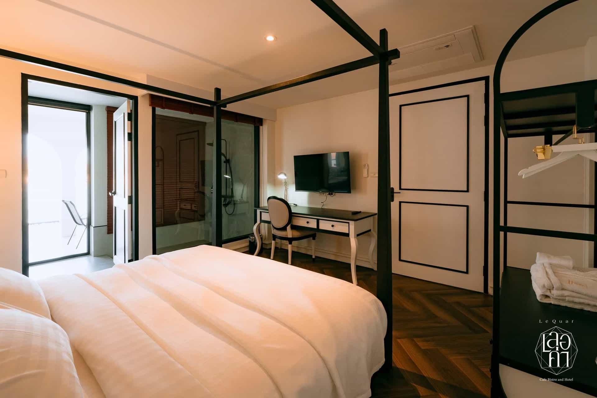 Le Quar Cafe Bistro Bed & Breakfast Le Quar Cafe Bistro Bed & Breakfast
