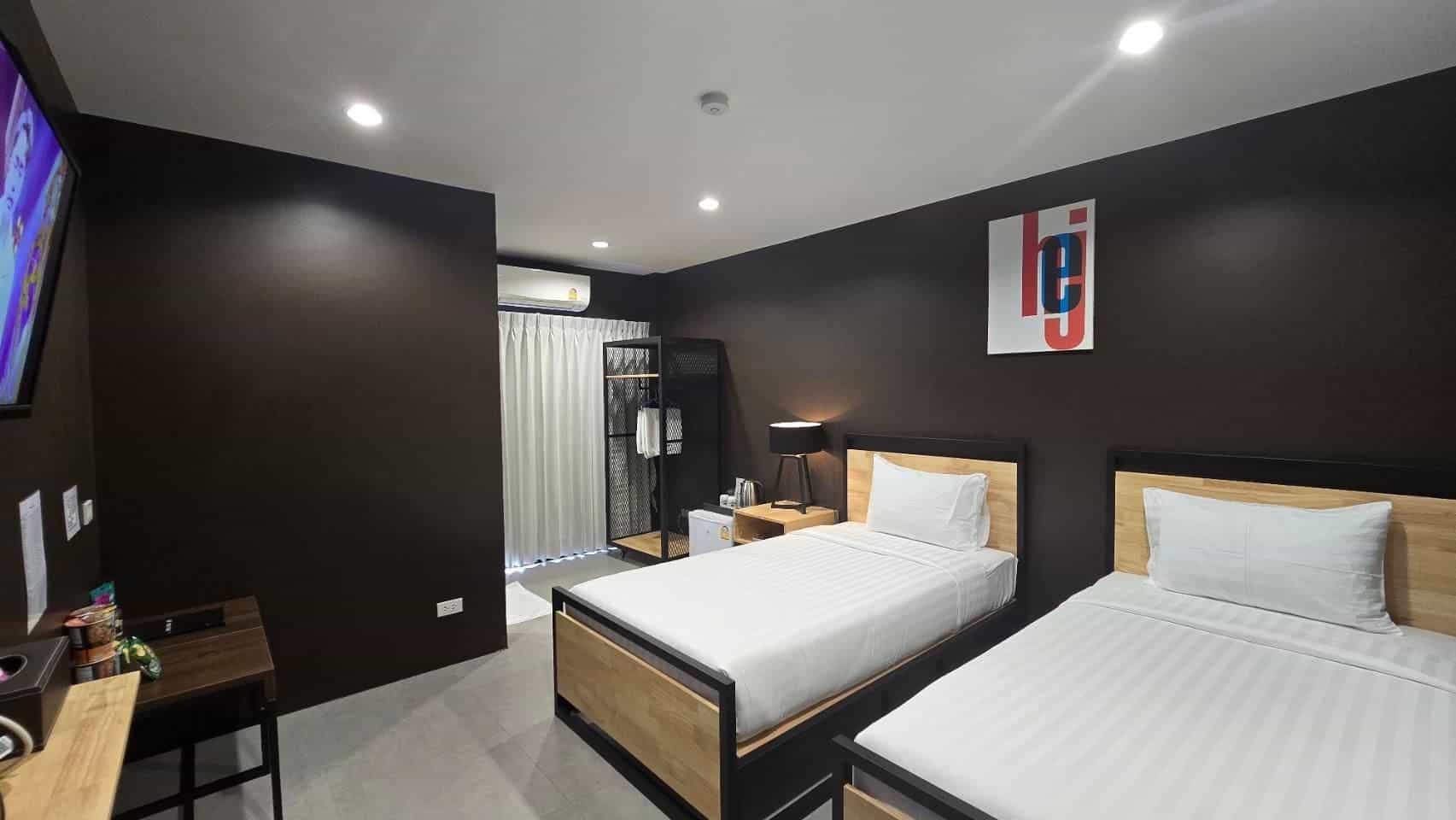 Chill Chill Hotel