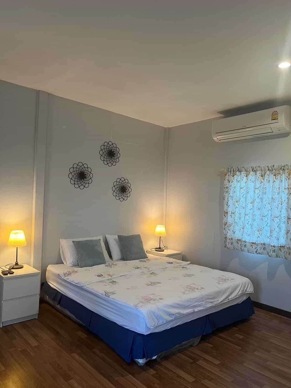 บ้านทอนบีช