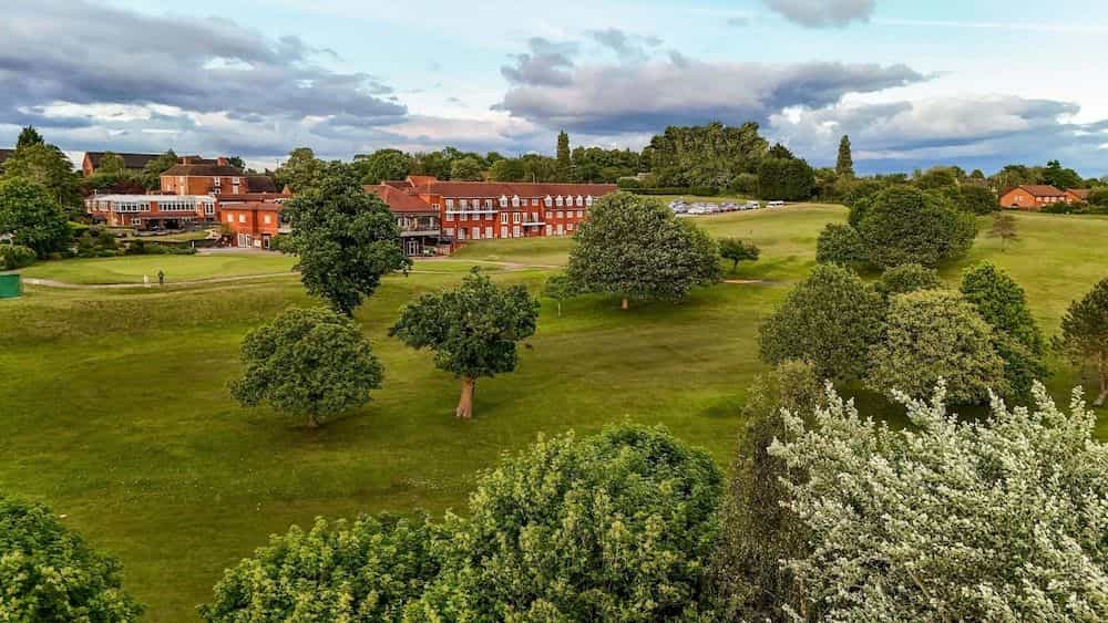 Best Western Windmill Village Hotel Golf & Leisure Best Western Windmill Village Hotel Golf & Leisure