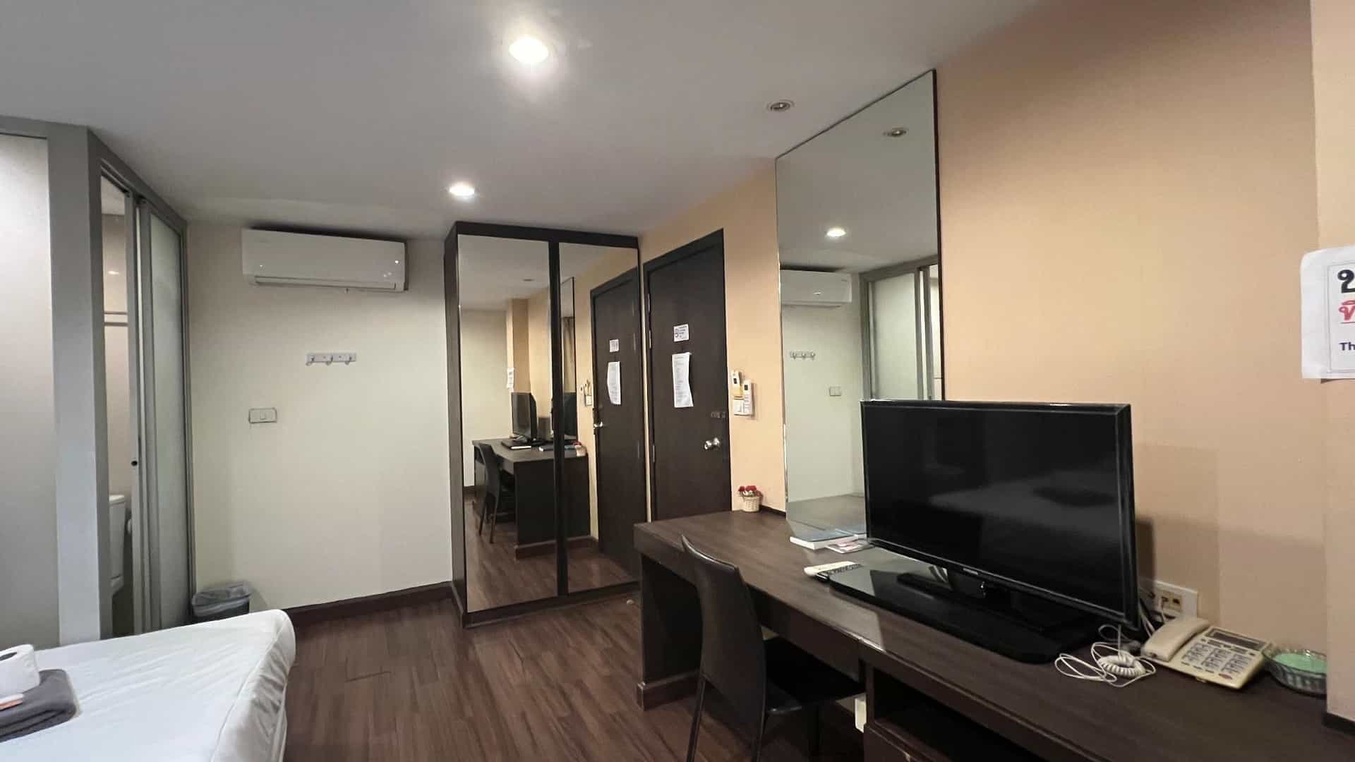 โรงแรมบ้านมะม่วงทอง