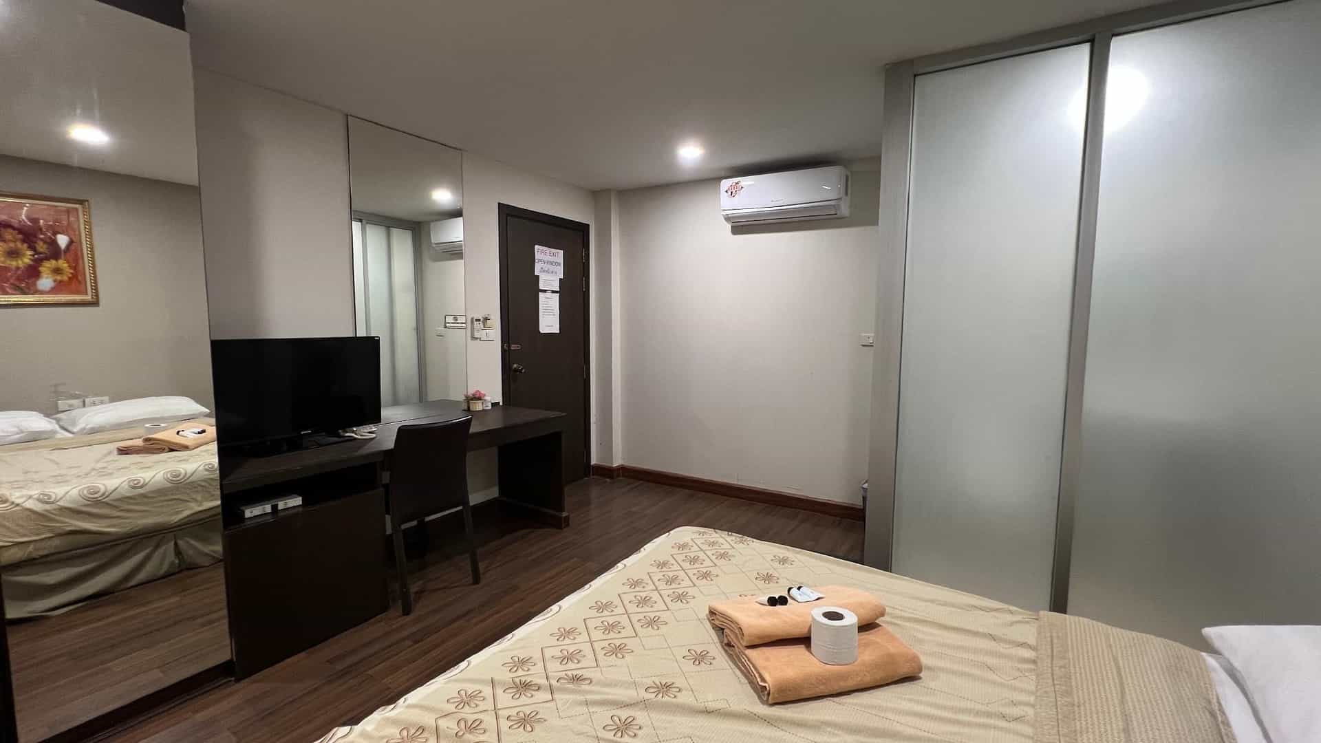 โรงแรมบ้านมะม่วงทอง