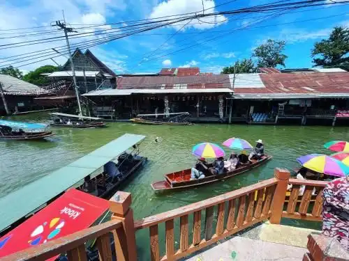 เรือนวิลาวรรณ เรือนวิลาวรรณ