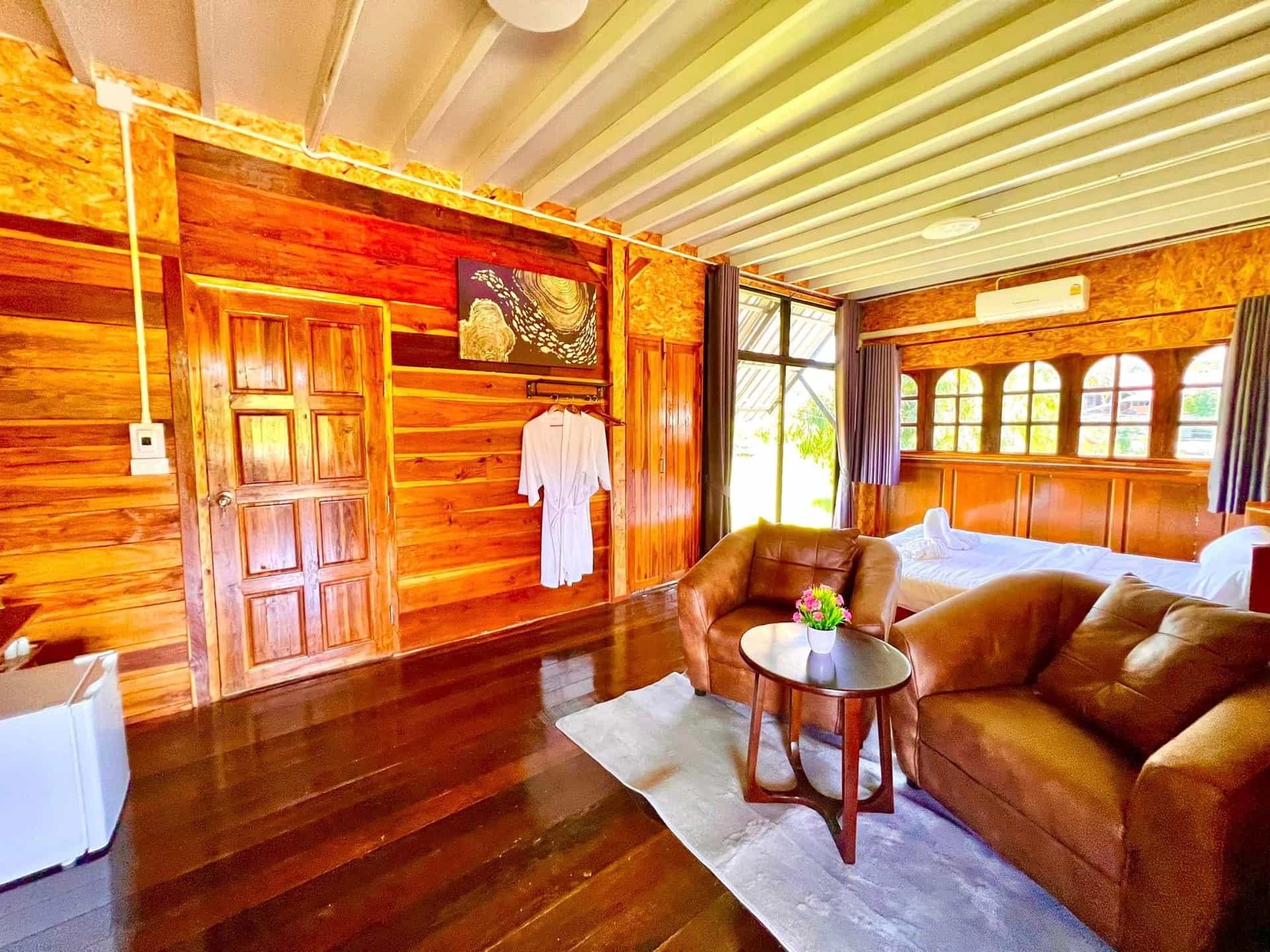 Chalong Kanya Resort