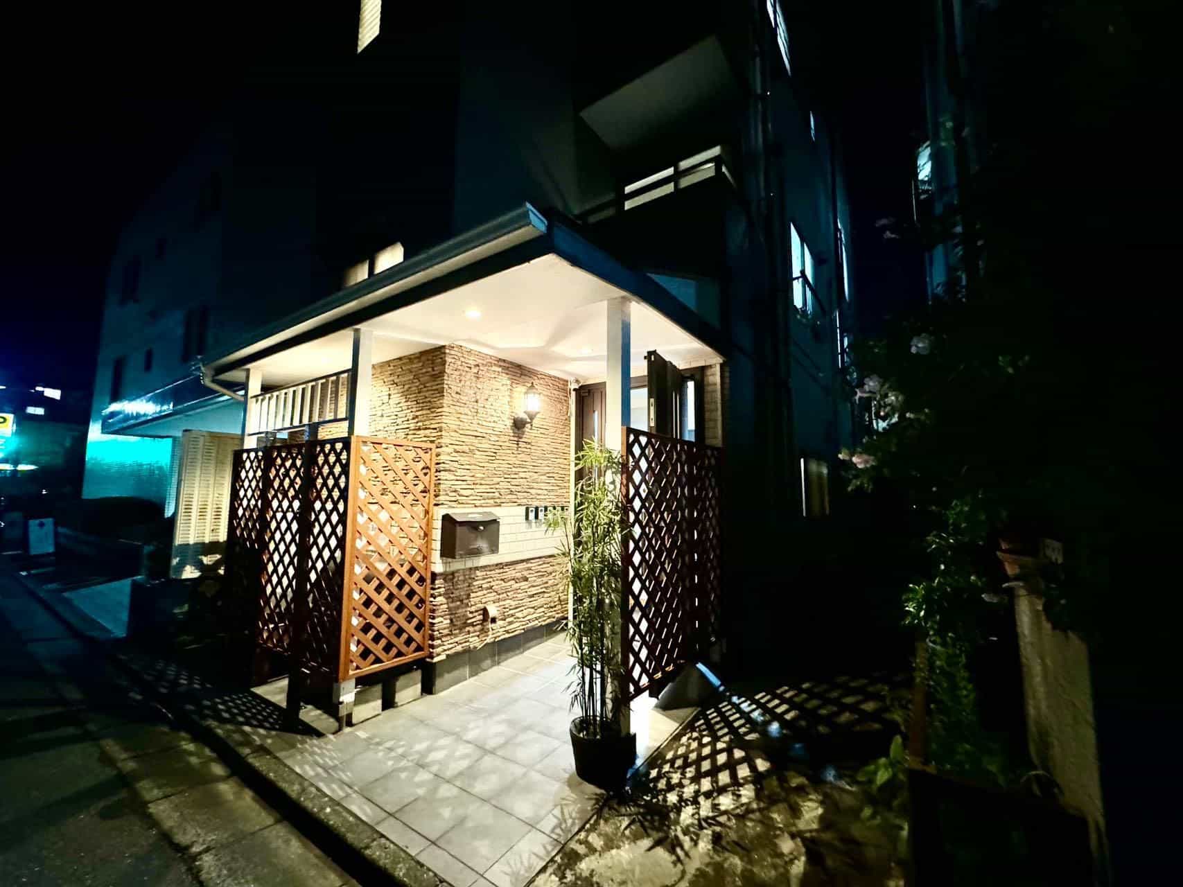 โคบายาชิ | บ้าน 4 ชั้น