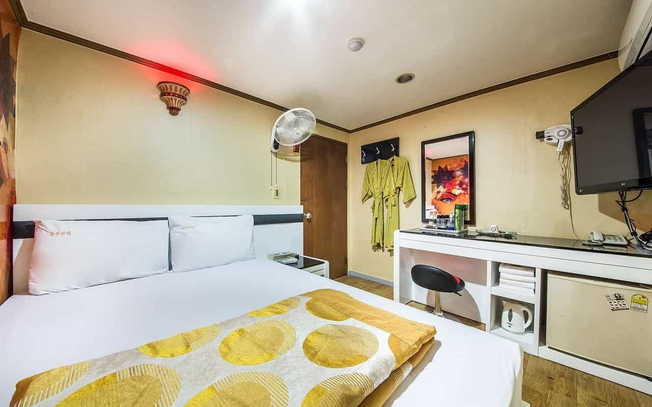 Cheongnyangni Dongbu Motel