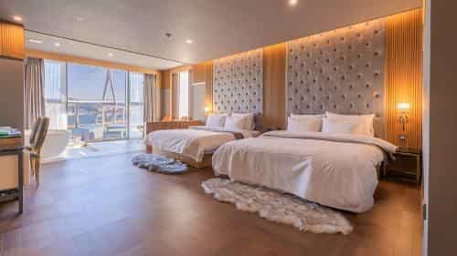 โรงแรมแกรนด์เบิร์น โรงแรมแกรนด์เบิร์น