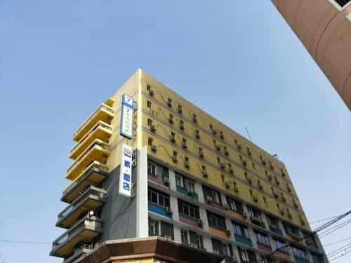 โรงแรมเซเว่นเดย์ อินน์ สถานีรถไฟเสิ่นหยาง จงซานสแควร์