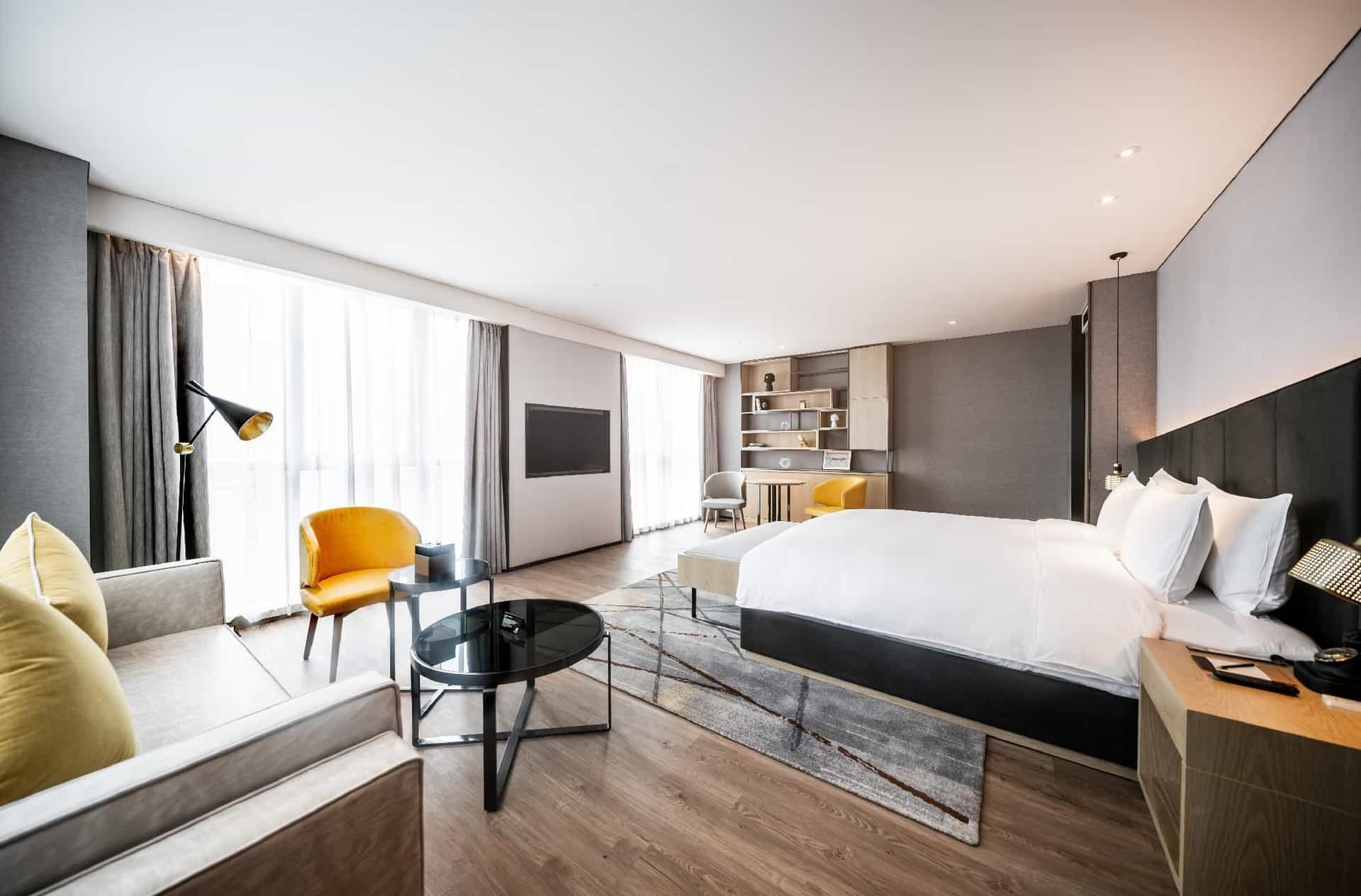 Chengdu High -Tech Zone Tongpai Hotel