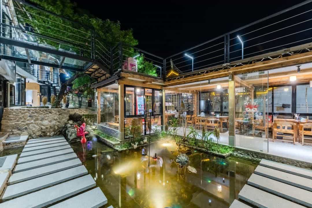 Floral Luxury Yunshuiyao 1949 Guesthouse