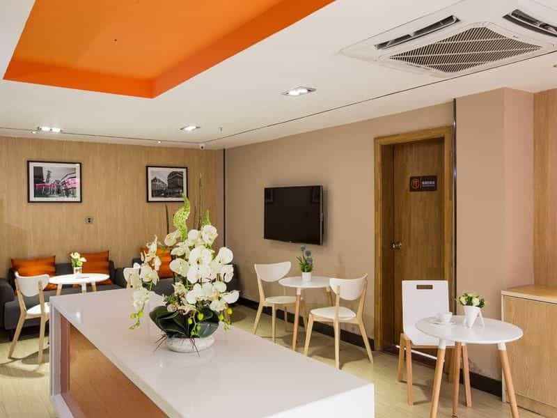 IU Hotel Chengdu High-Tech Zone Longhu Times Street