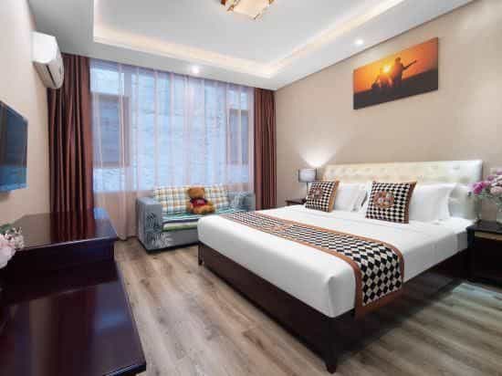 Mount Emei Happy Hotel