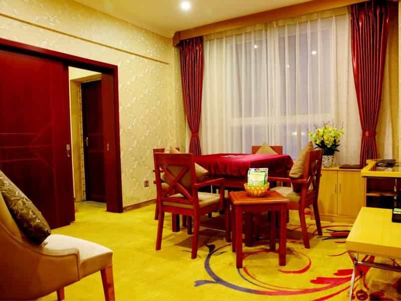 Yiantaisheng Hotel Co Ltd