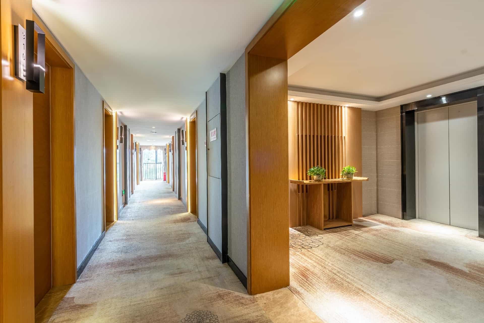 Urba Hotel Chengdu East Railway Station Yinghui Road Metro Station