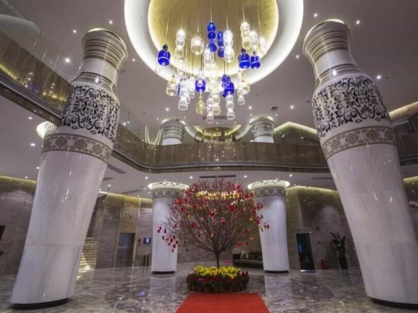 Lavande Hotel Yangjiang Xiping Road Wal-Mart Branch