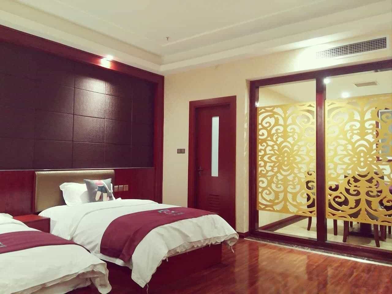 โรงแรมไผ ฉงชิง ฉีเจียง บัส สเตชั่น