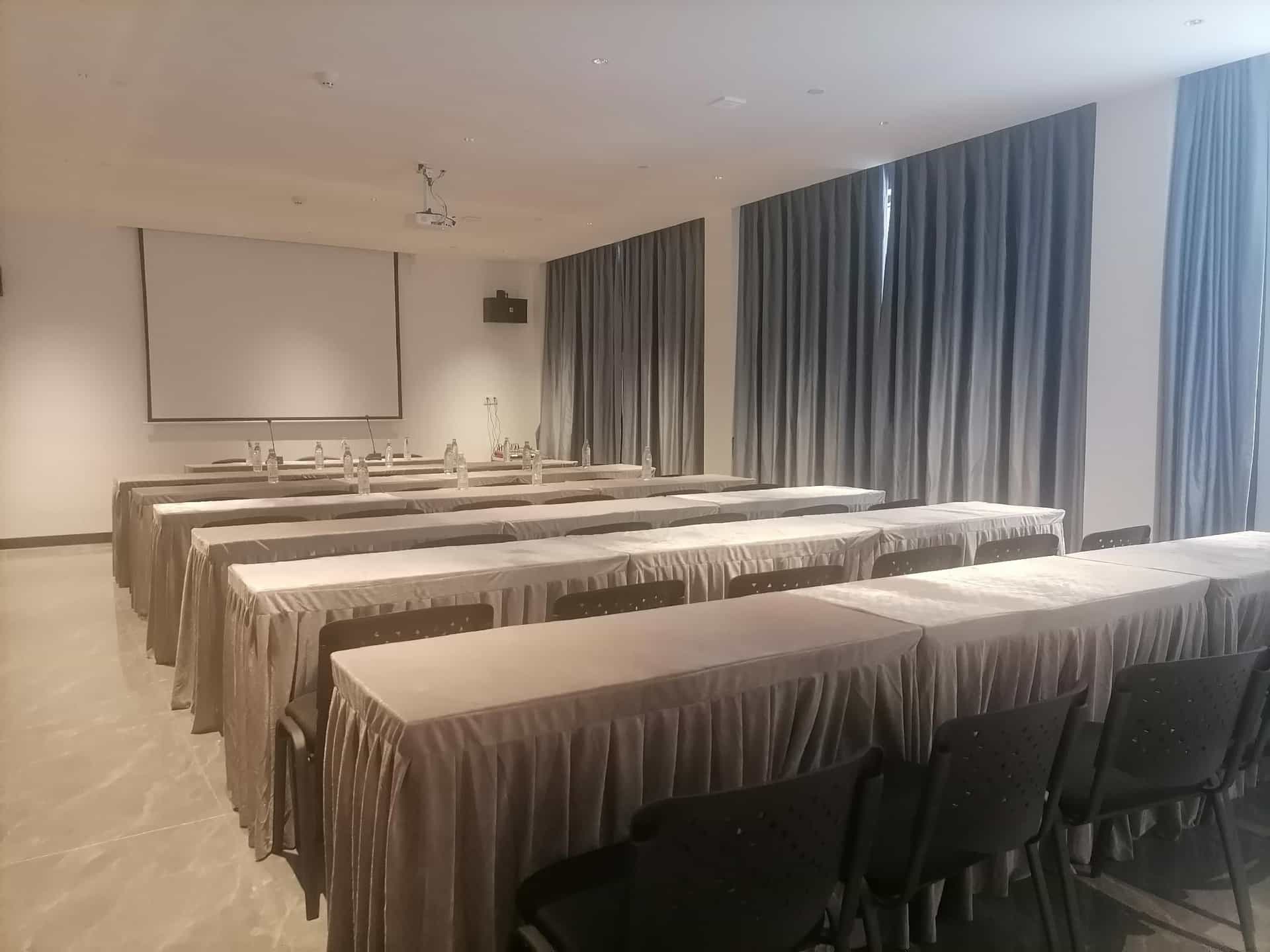 โรงแรมหันถิง ฉงชิ่ง ฟูหลิง เปาหลง พลาซา ถนนเต้าเซียง