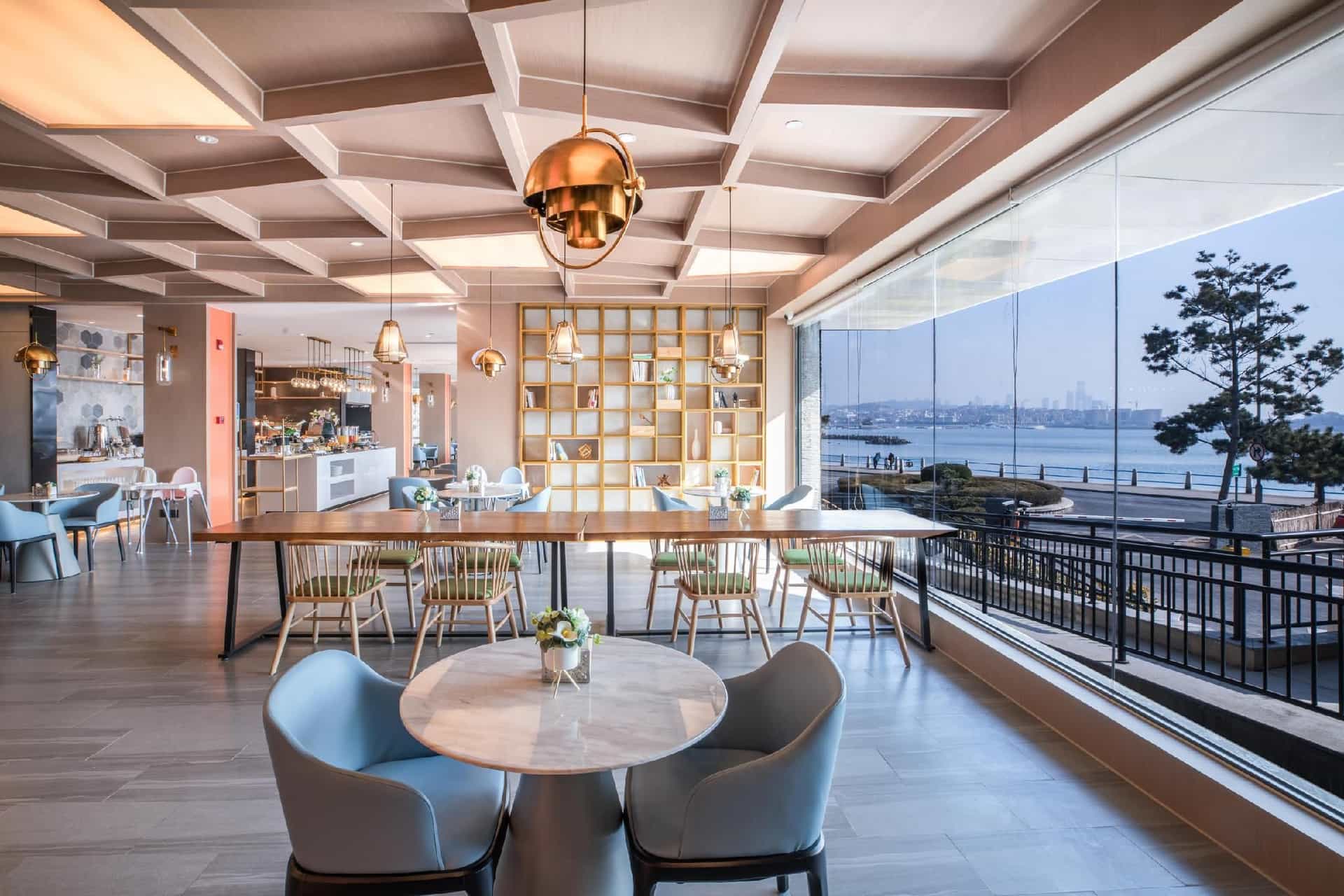 Atour Hotel Qingdao Zhanqiao Ocean View