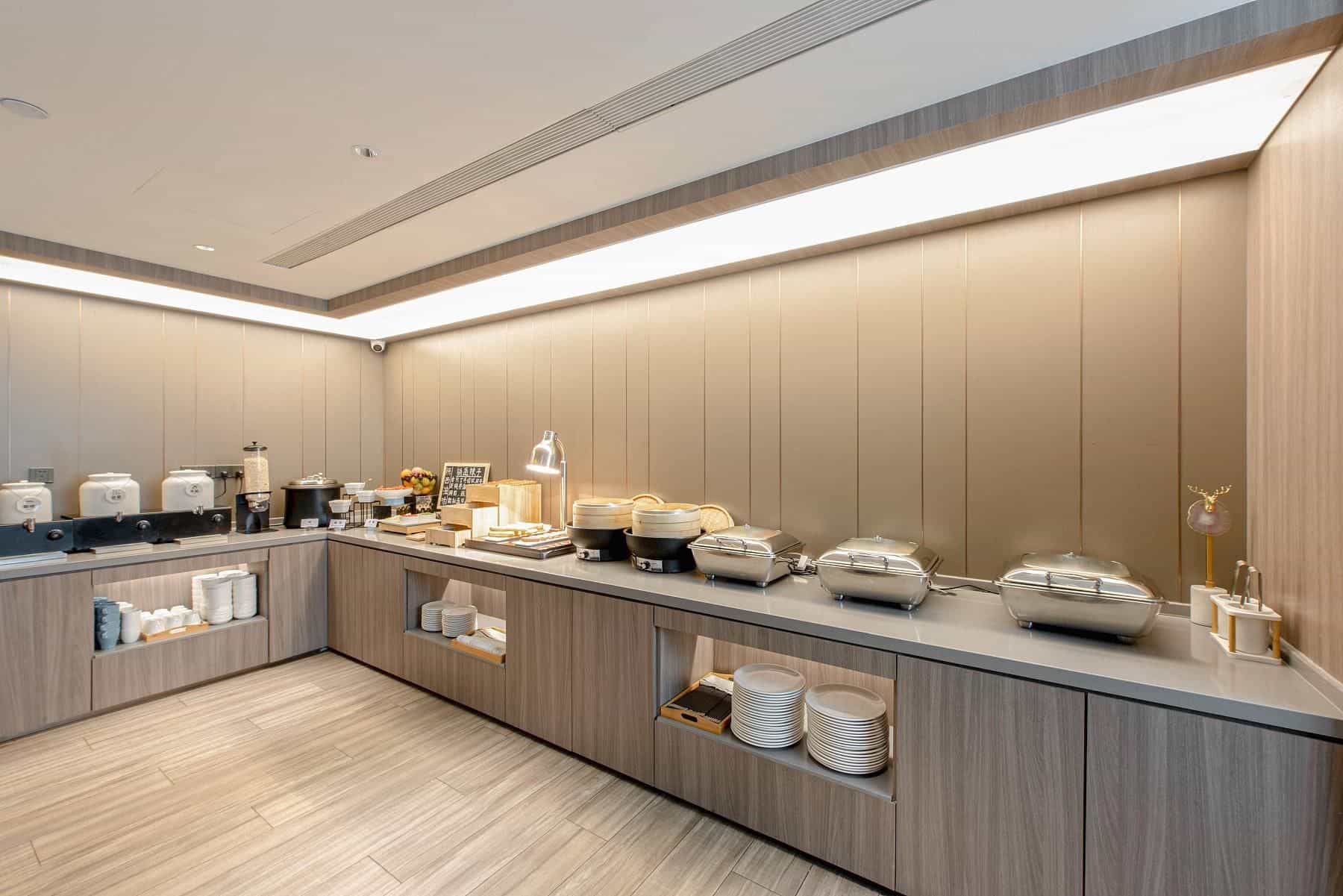 โรงแรมหันถิง หอระฆังซีอาน ประตูทิศใต้ ร้านค้าใหม่ โรงแรมหันถิง หอระฆังซีอาน ประตูทิศใต้ ร้านค้าใหม่
