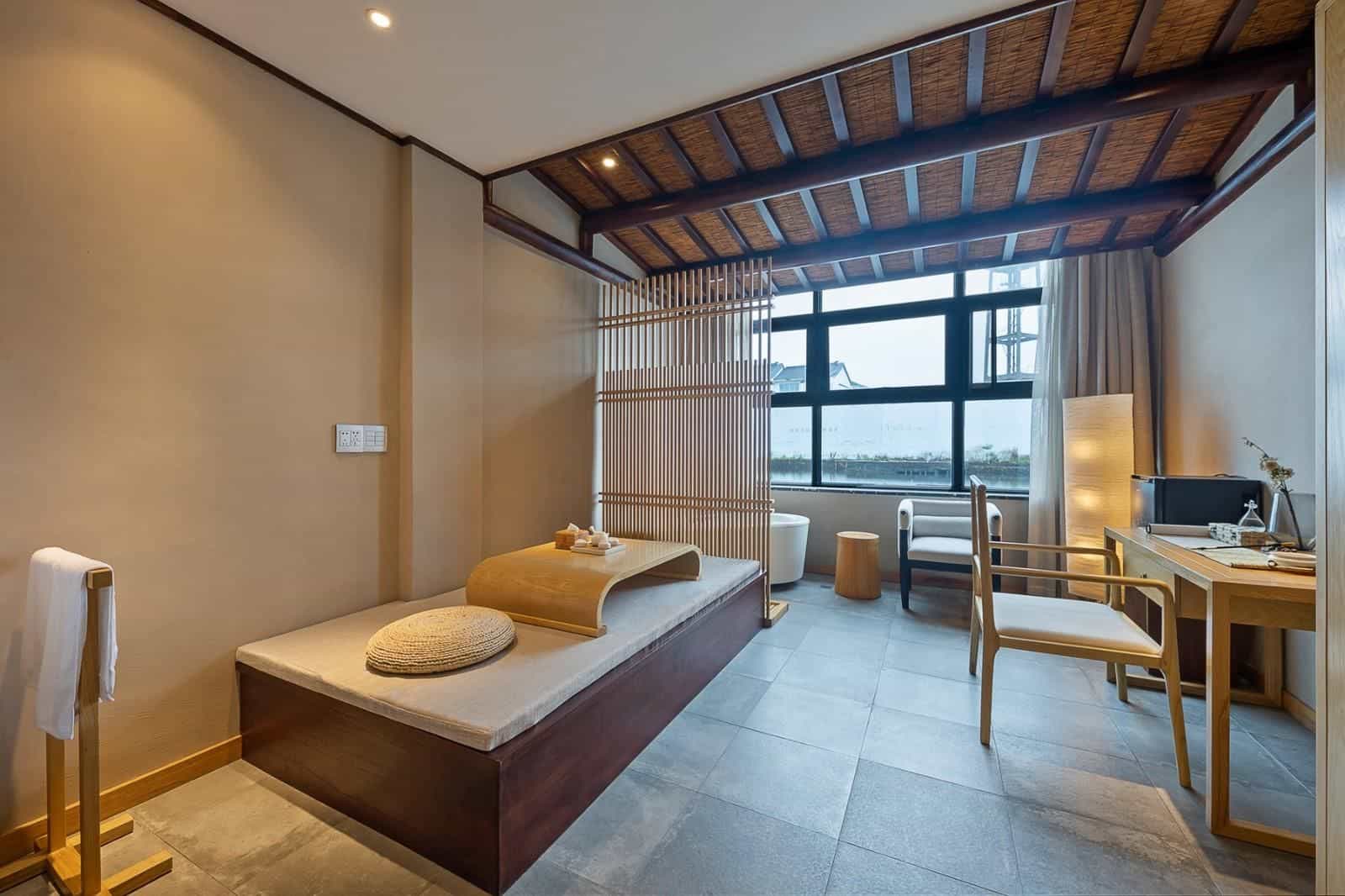 Floral Lux Hotel · Xitang Yiju B&B