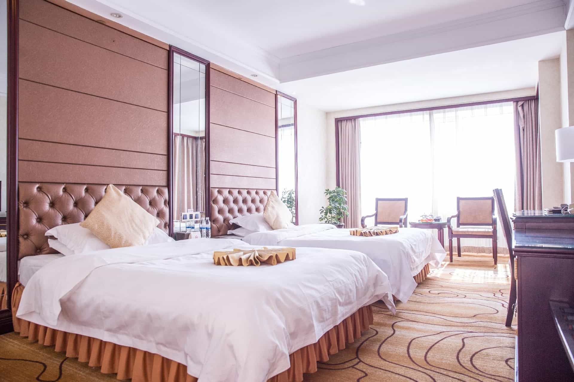Dalian Nocturnal City Hotel