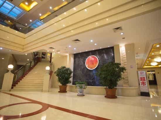 Dalian Nocturnal City Hotel