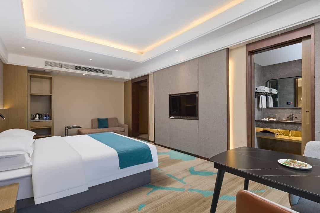 โรงแรมเออร์บา เอส ชาวู ฟอร์จูน พลาซ่า