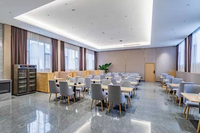 Rezen Select Hotel Guanghan High-Speed Railway Station