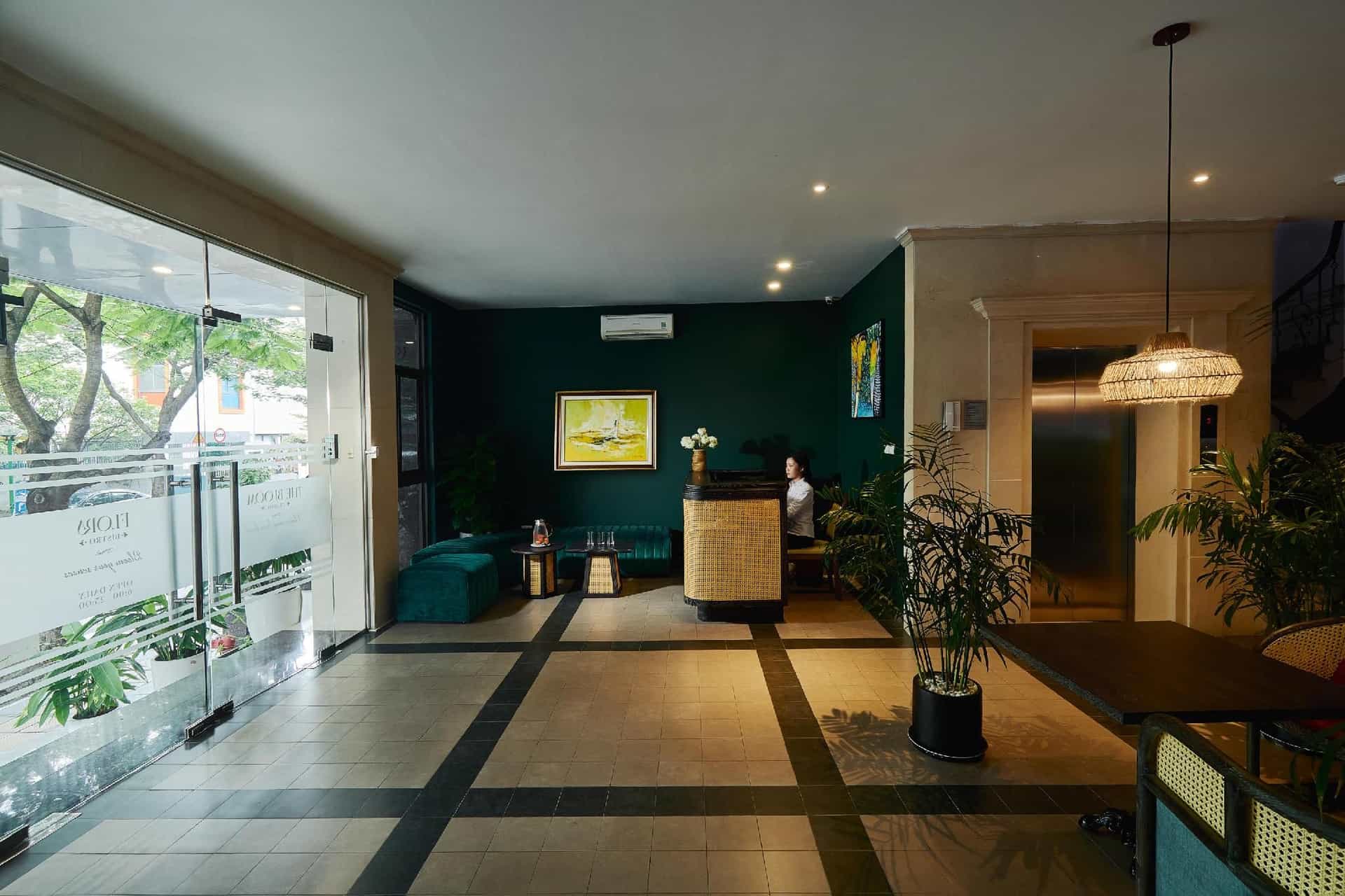 The Bloom Classic - Hotel and Bistro