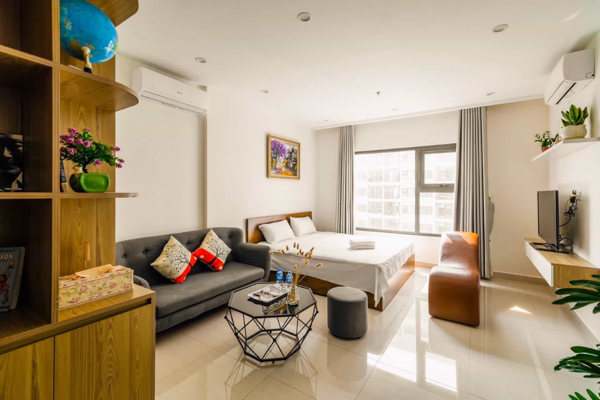 Luxury Apartment at Vinhomes Smart City