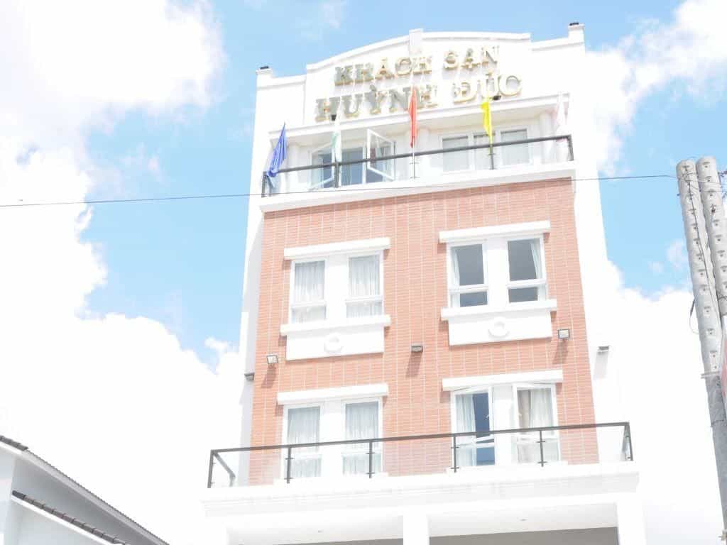Huynh Duc Hotel Huynh Duc Hotel