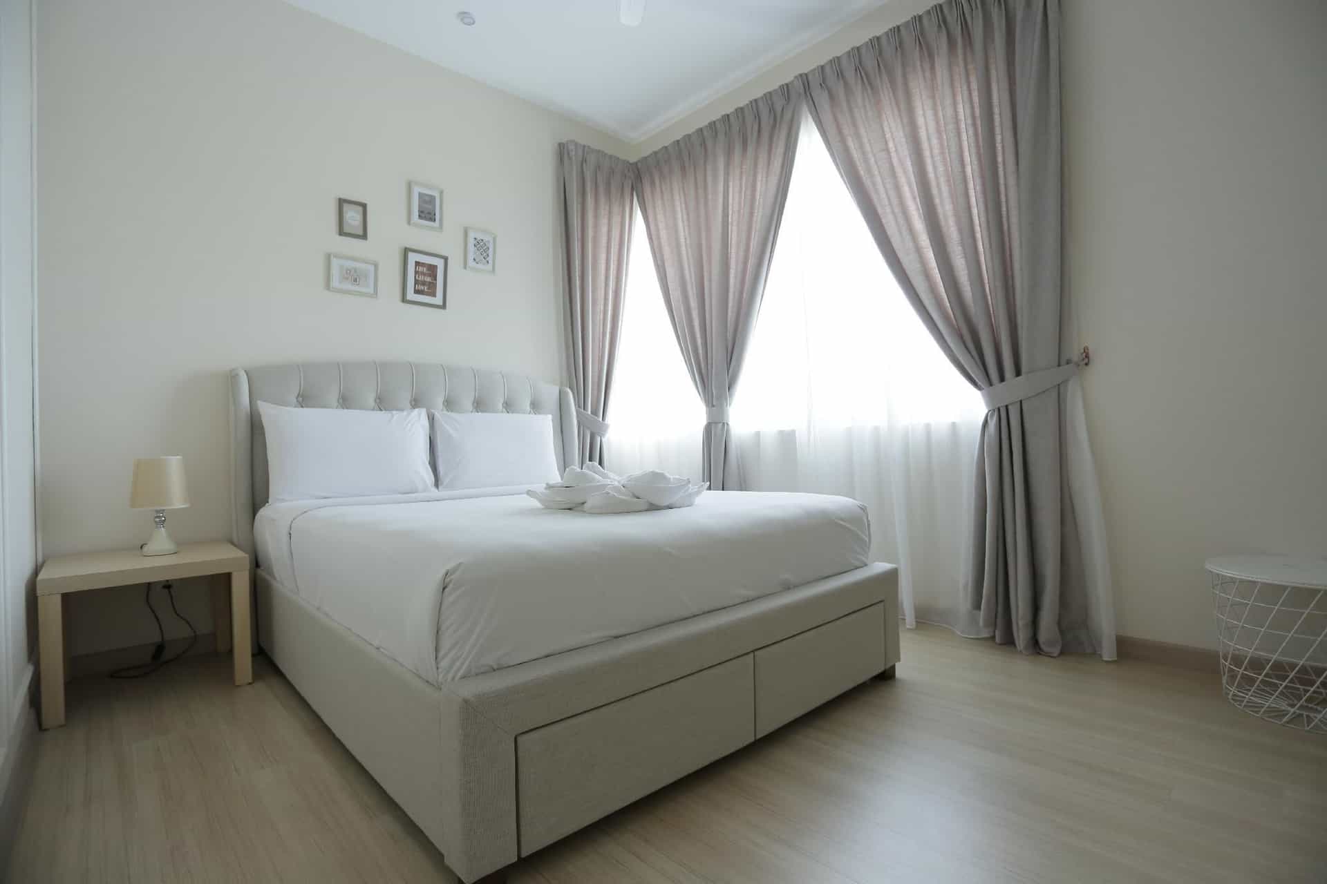 อพาร์ตเมนต์ 3 ห้องนอน 3 ห้องน้ำส่วนตัว ขนาด 1181 ตร.ม. – ใจกลางเมืองชะห์อลาม