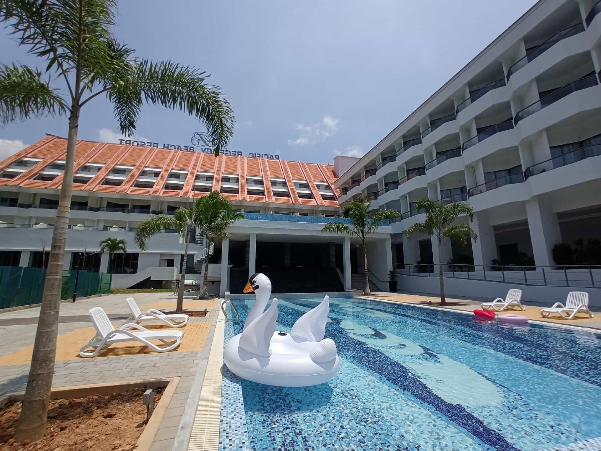 แปซิฟิก รีเจนซี่ บีช รีสอร์ท พอร์ต ดิกสัน