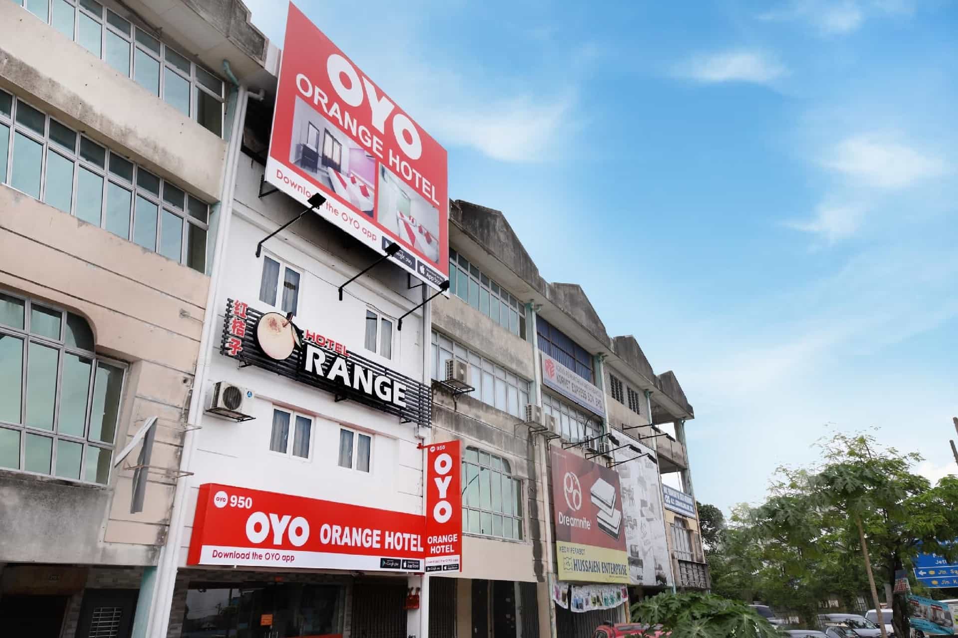 โอโย 91075 ออเรนจ์ โฮเทล พอร์ต กลัง