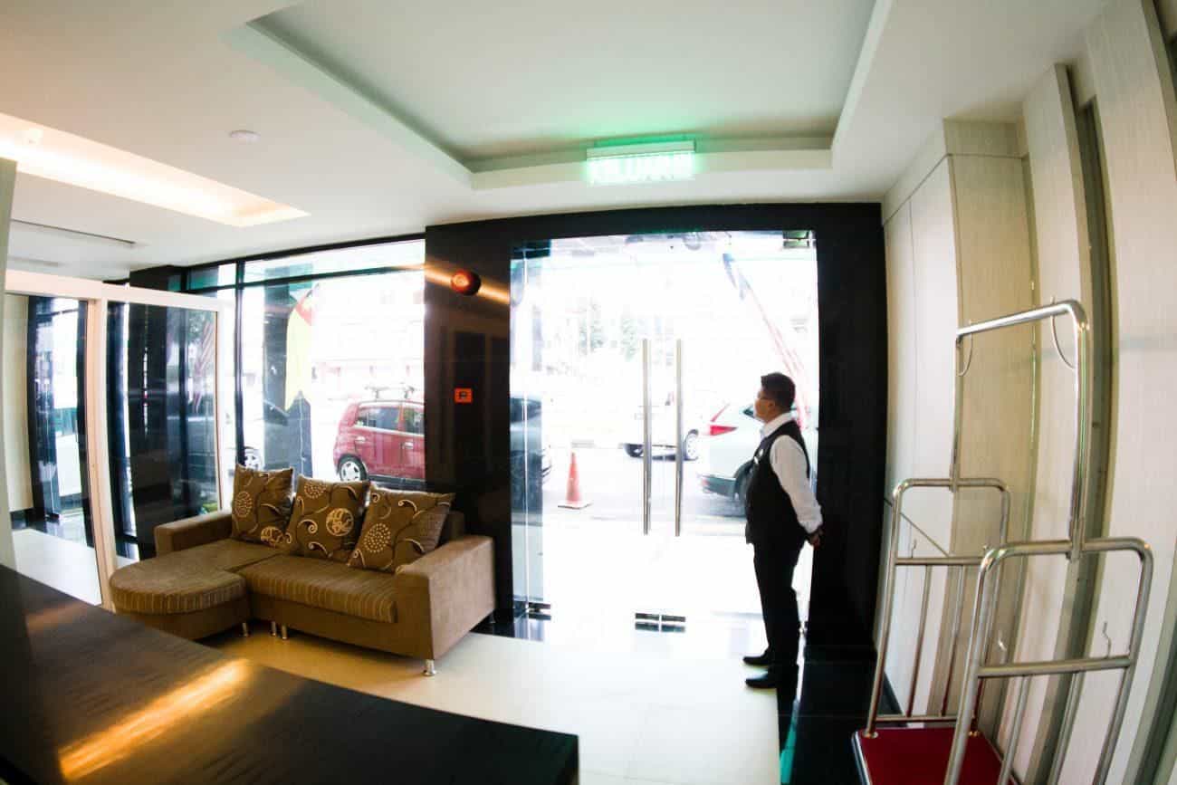 โรงแรมซูห์รา