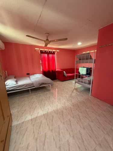 3 ห้องนอน 2 ห้องน้ำส่วนตัว ขนาด -2403 ตร.ม. – กลางเมืองมัวร์