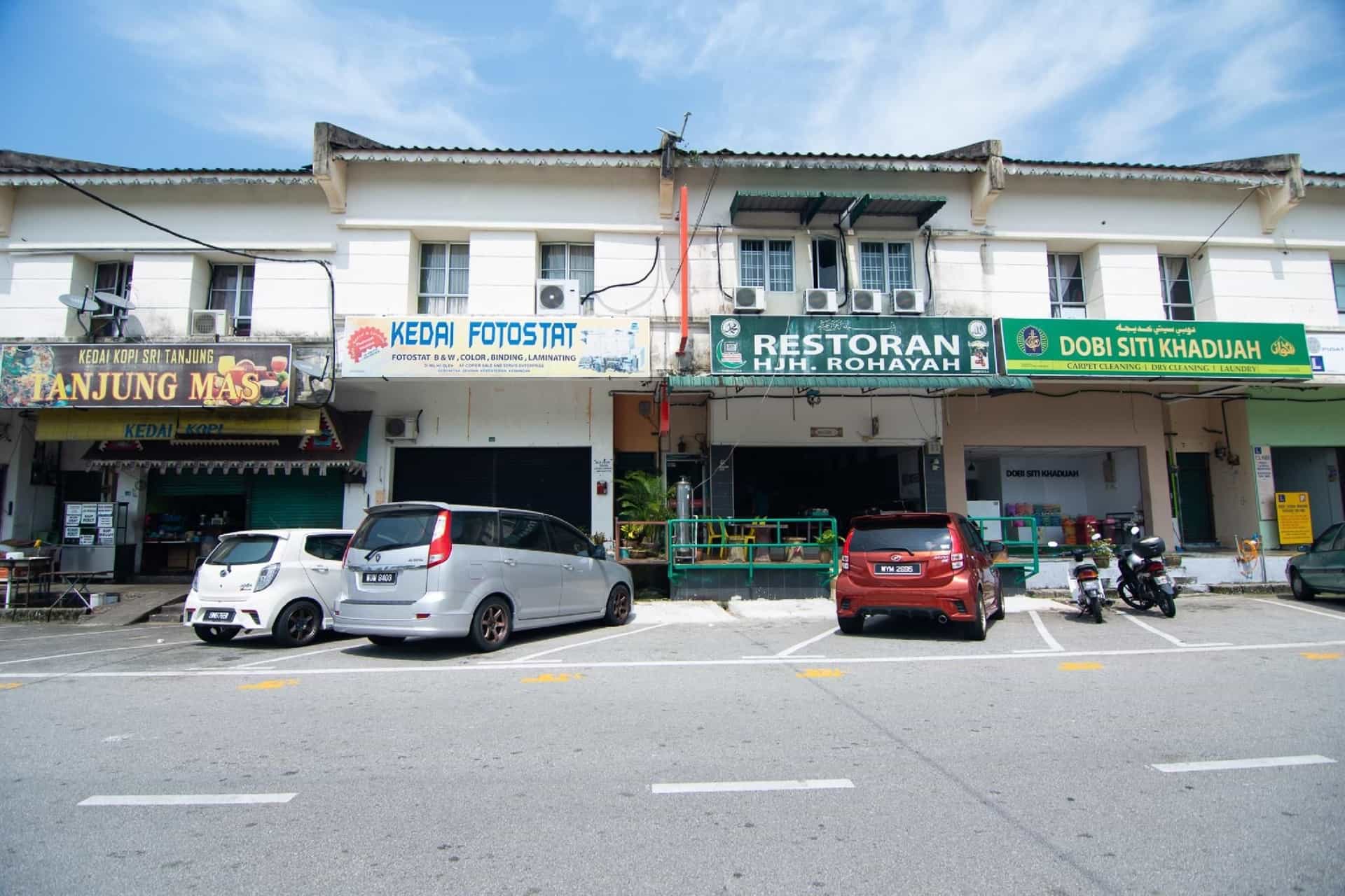 OYO 1224 Hotel Hajah Rohayah