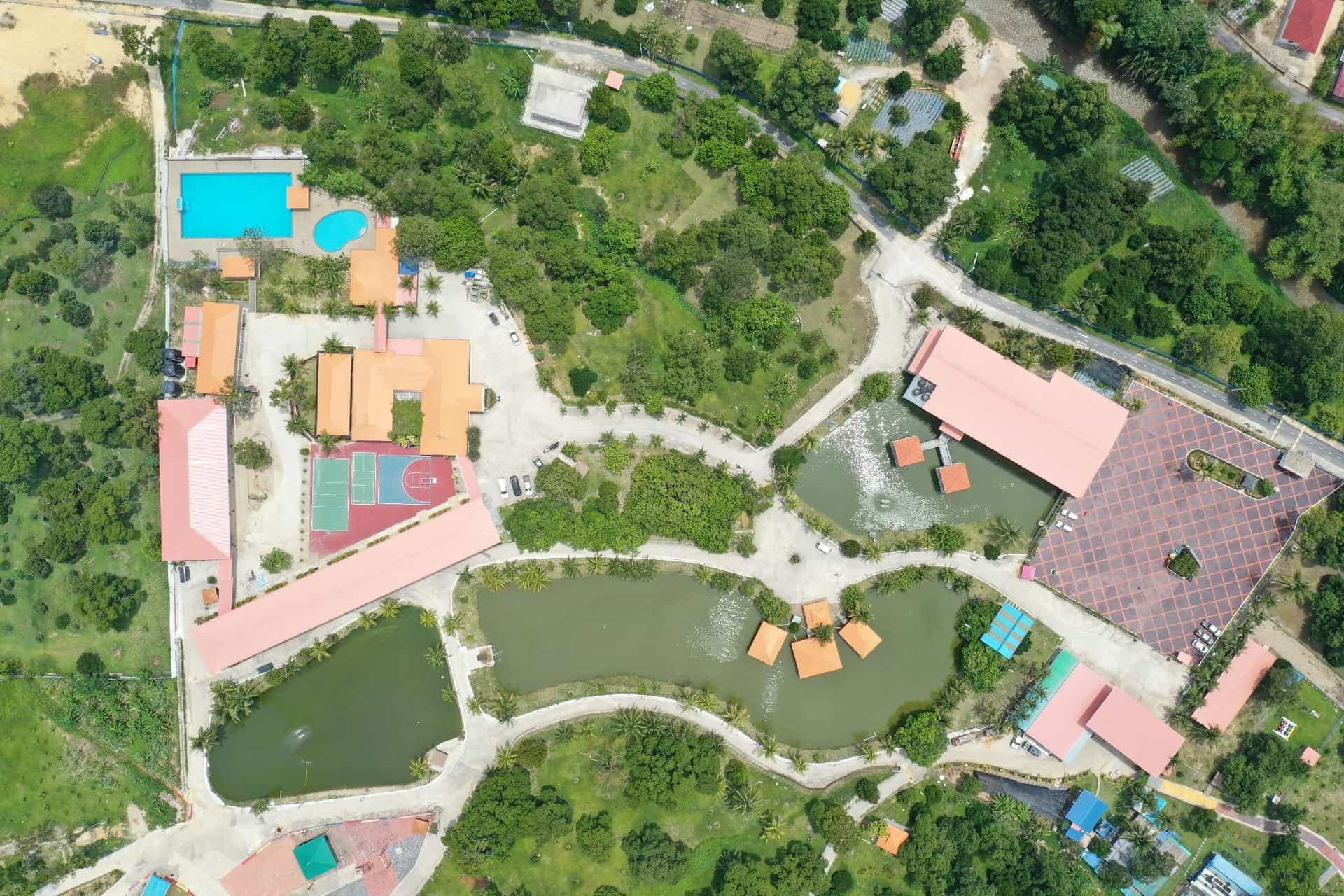 Karak Orchard Resorts