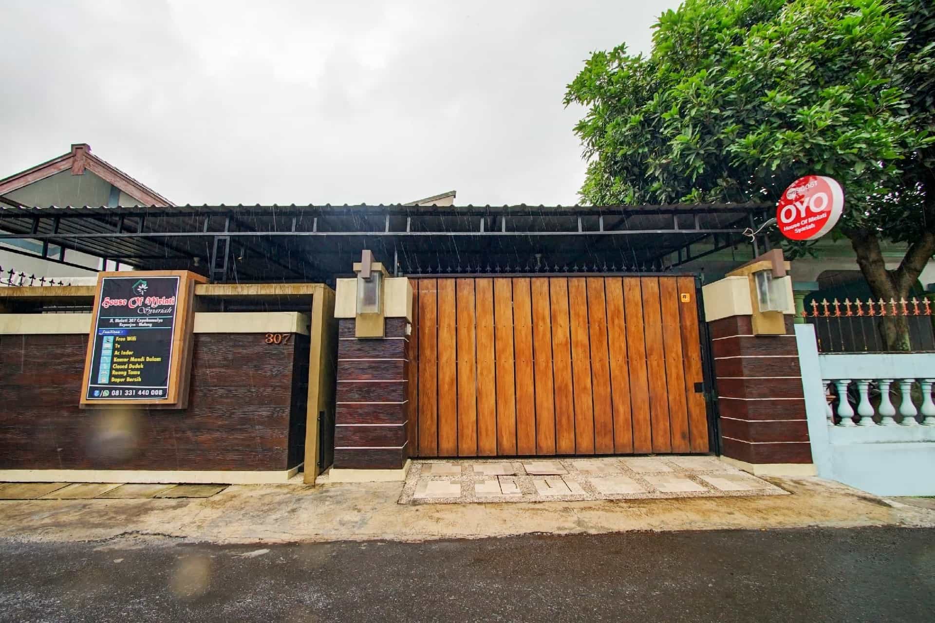 โอโย 90061 เมลาตี เฮาส์ ซายาเรียห์