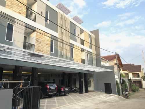RedDoorz Plus near Politeknik Negeri Malang