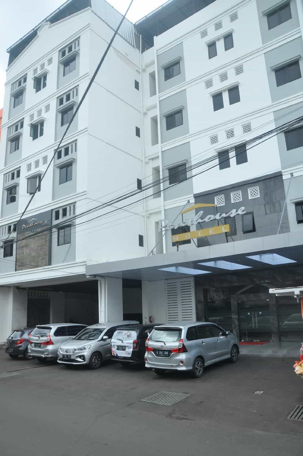 Penthouse hotel
